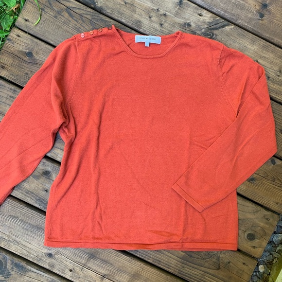 Contemporaine Red Longsleeves - Picture 2 of 6